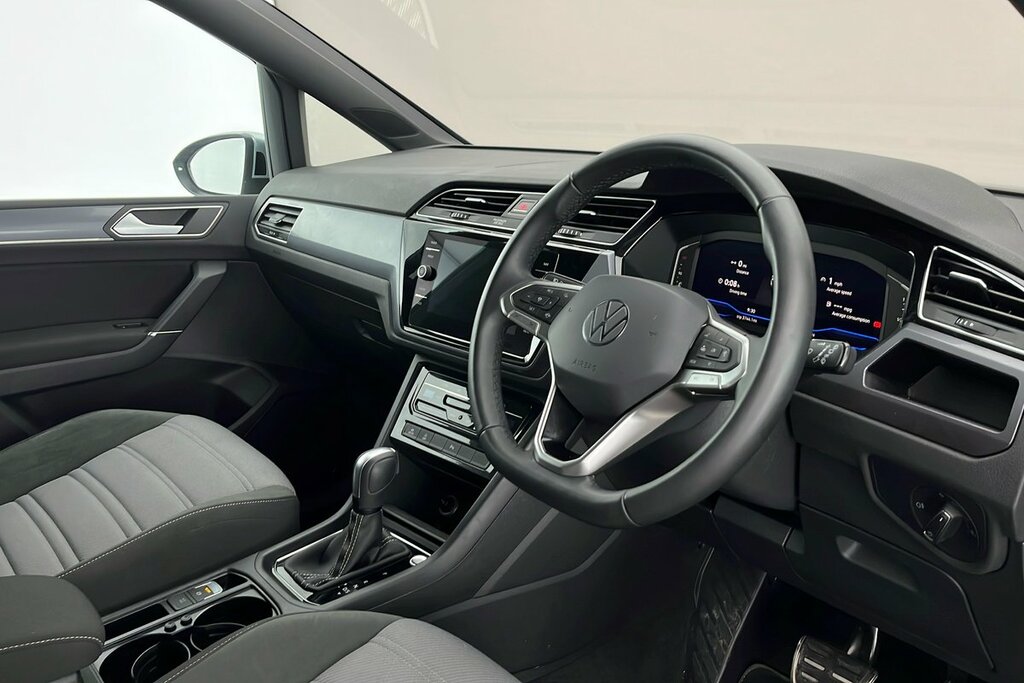 Volkswagen Touran R-line 1.5 Tsi 150 Ps 7-Speed Dsg Silver #6