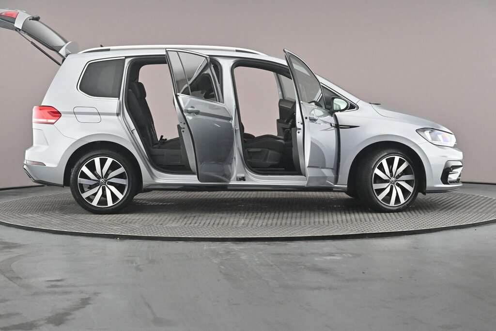 Volkswagen Touran 1.5 Tsi Evo R-line Dsg Black #47