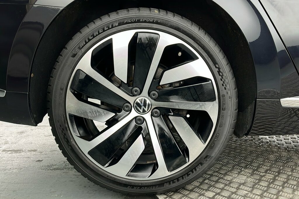 Volkswagen Arteon R-line 1.4 Tsi Ehybrid 218Ps 6-Speed Dsg Black #5