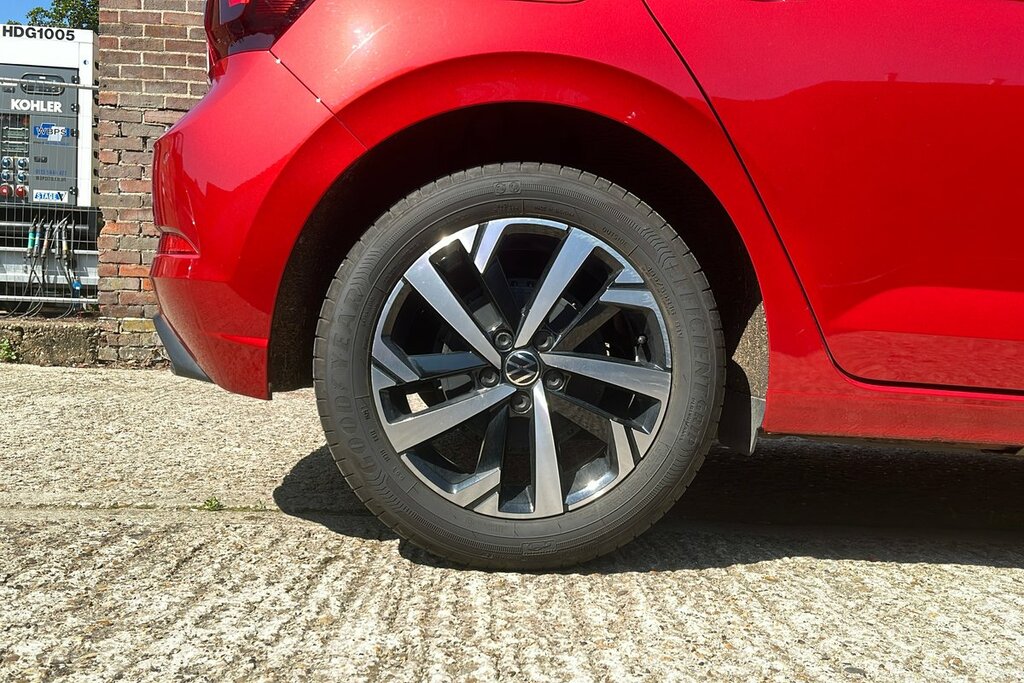 Volkswagen Polo Match 1.0 Tsi 95Ps 7-Speed Dsg Red #5