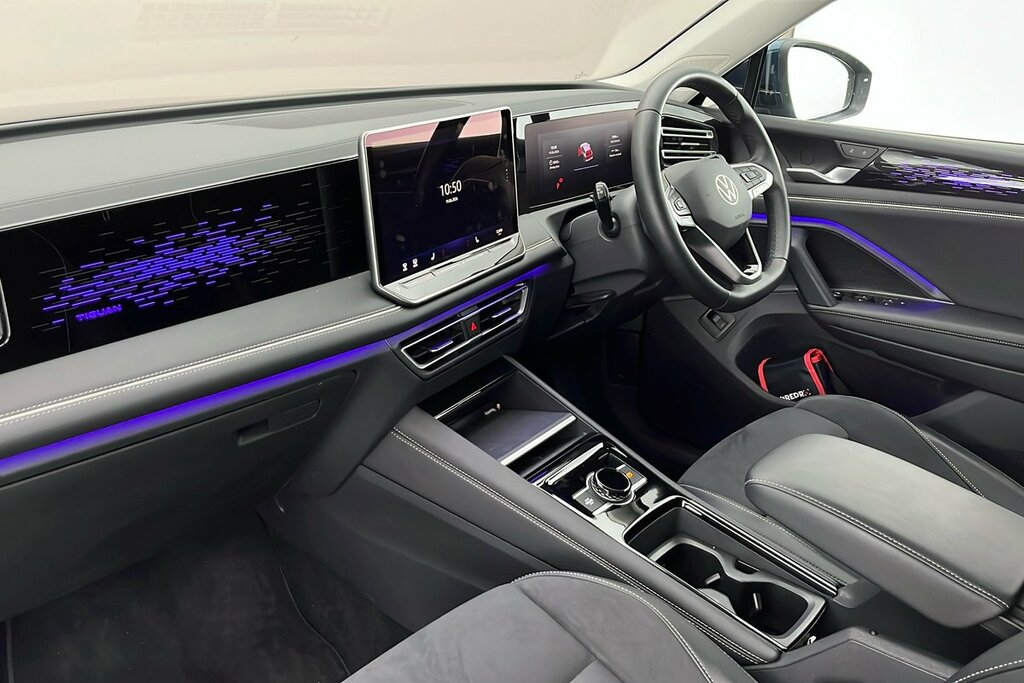 Volkswagen Tiguan Elegance 1.5 Etsi 150 Ps 7-Speed Dsg Blue #2
