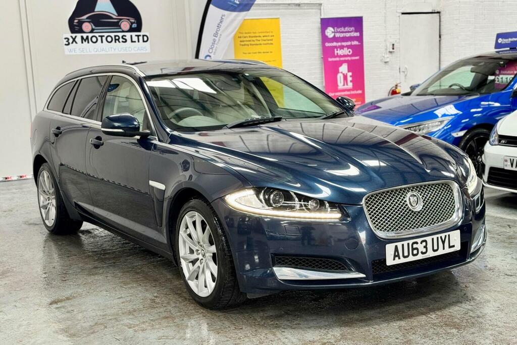 Jaguar XF 3.0D V6 Premium Luxury Sportbrake Euro 5 Ss AU63UYL Blue #2