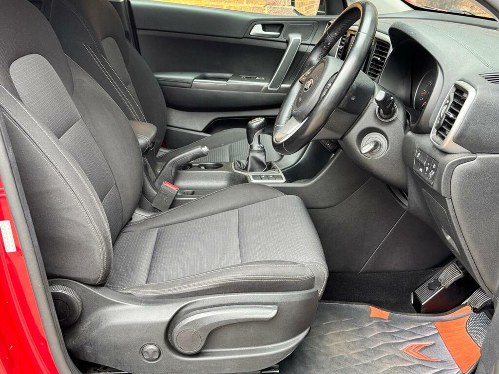Kia Sportage 1.6 Gdi 2 Euro 6 Ss BV19ZNA Red #3