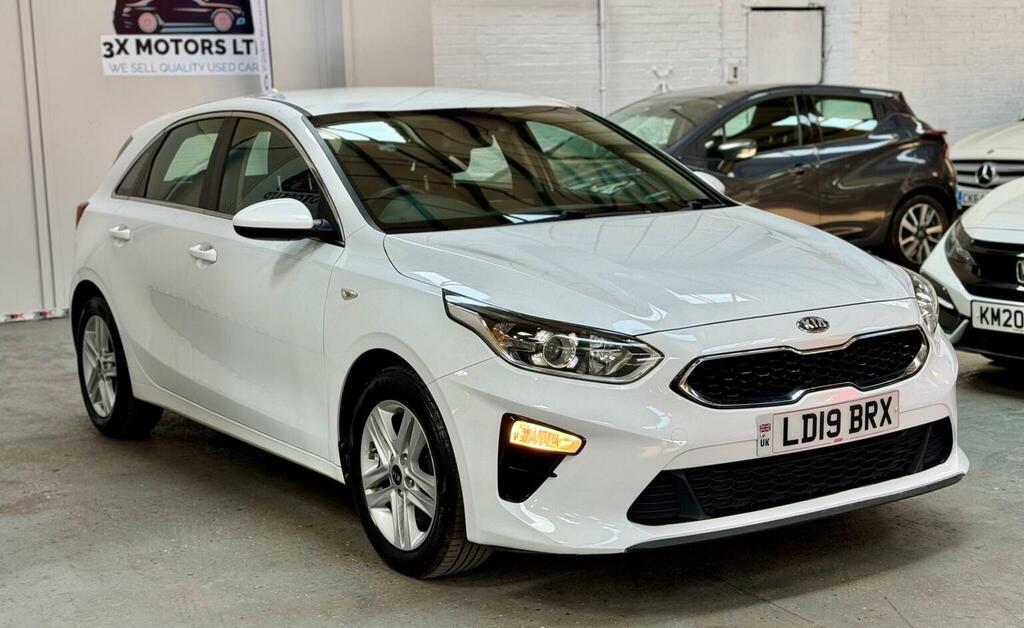 Kia Ceed 1.6 Crdi Eco 2 Euro 6 Ss LD19BRX White #2