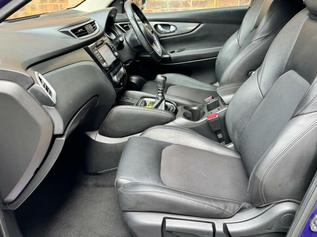 Nissan Qashqai 1.6 Dig-t Tekna Euro 6 Ss WP67AZU Blue #4