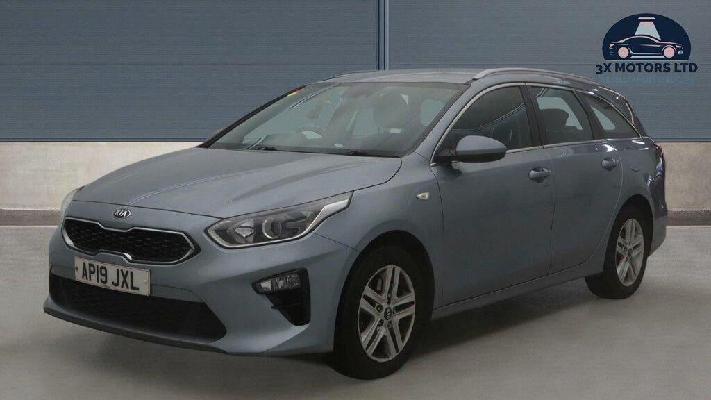 Kia Ceed 1.6 Crdi Eco 2 Sportswagon Euro 6 Ss AP19JXL Silver #2