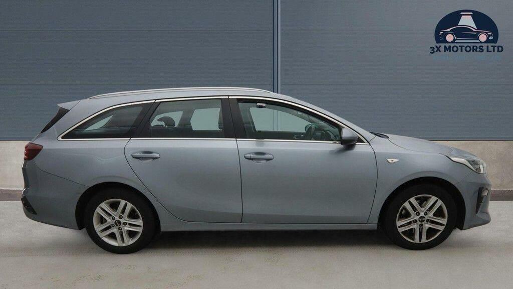 Kia Ceed 1.6 Crdi Eco 2 Sportswagon Euro 6 Ss AP19JXL Silver #5