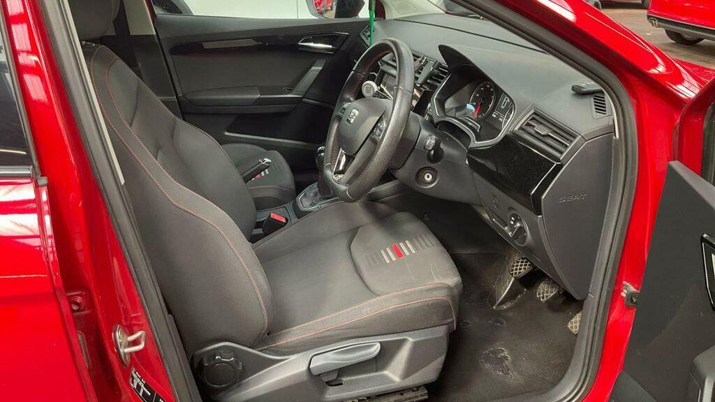 Seat Ibiza 1.0 Tsi Fr Euro 6 Ss YO17VBA Red #4