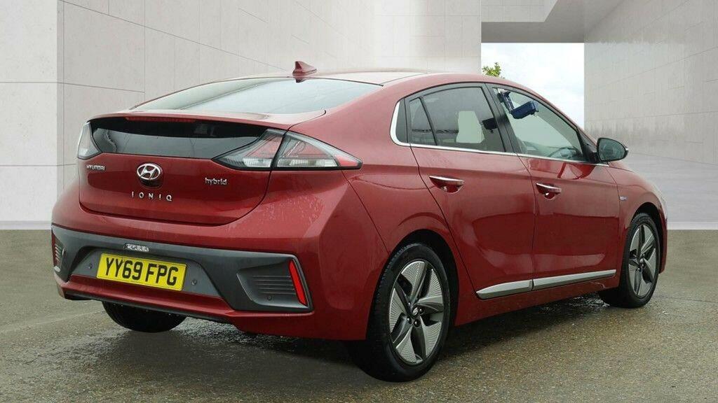 Hyundai Ioniq 1.6 Gdi Hybrid Premium Dct #17