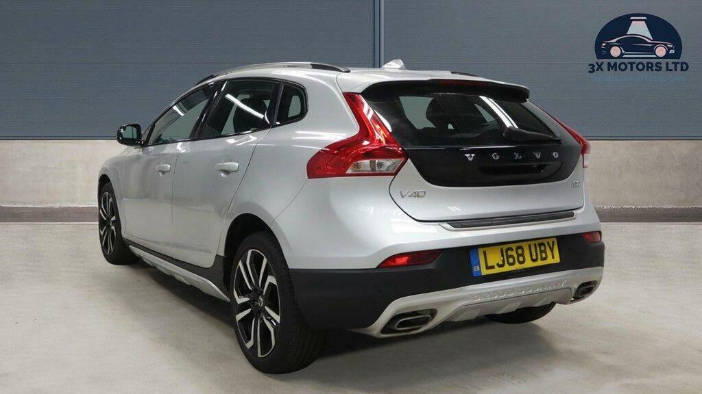 Volvo V40 Cross Country 2.0 D2 Pro Euro 6 Ss Silver #3