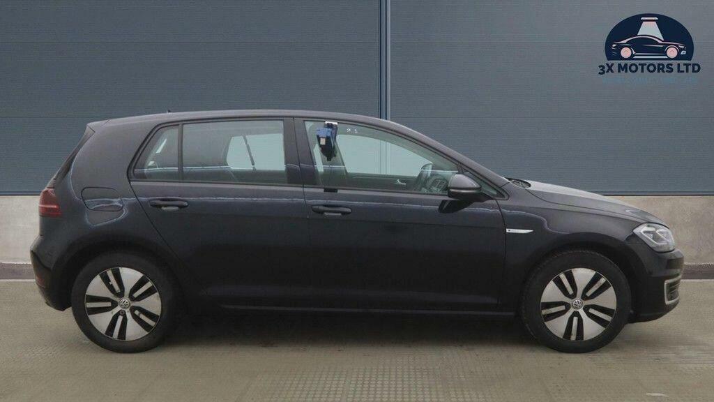 Volkswagen e-Golf Hatchback White #18