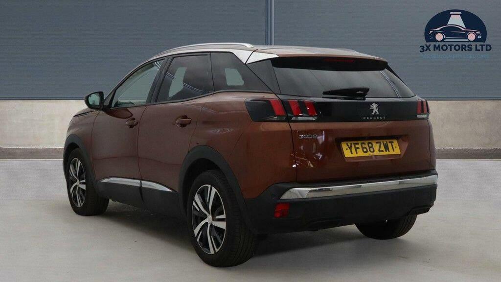 Peugeot 3008 1.5 Bluehdi Allure Eat Euro 6 Ss Brown #3