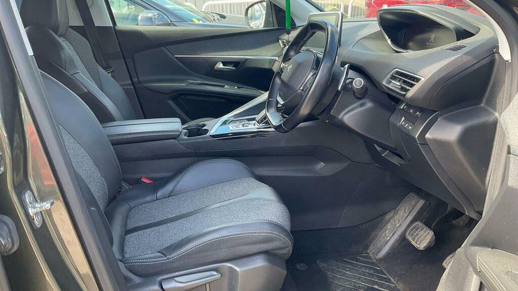 Peugeot 3008 1.6 13.2Kwh Allure E-eat Euro 6 Ss Grey #4