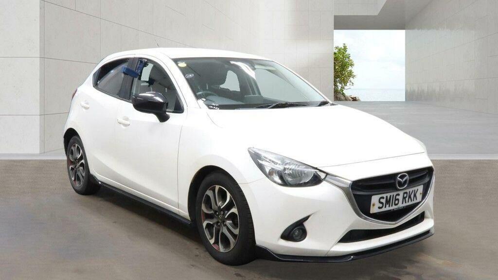 Mazda 2 1.5 Skyactiv-g Sport Black Euro 6 Ss White