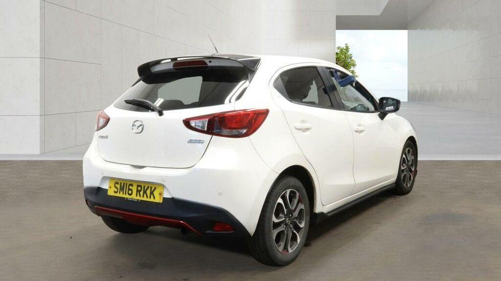 Mazda 2 1.5 Skyactiv-g Sport Black Euro 6 Ss White #4