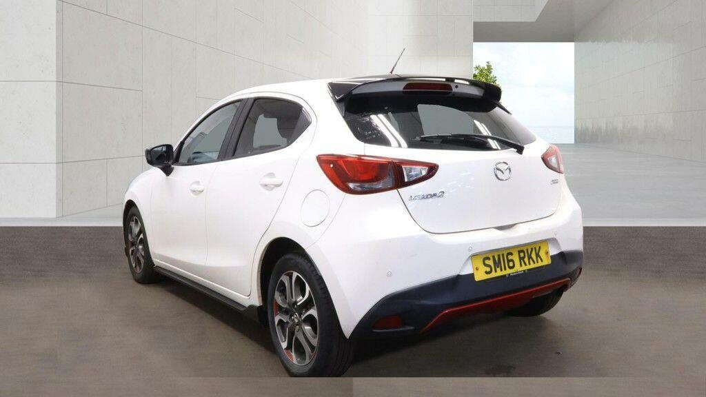 Mazda 2 1.5 Skyactiv-g Sport Black Euro 6 Ss White #6