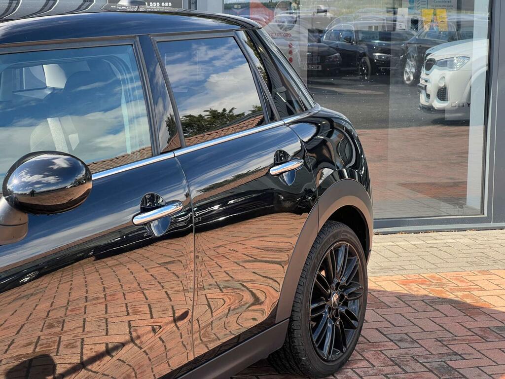 Mini Hatch 1.5 Cooper D Euro 6 Ss Black #2