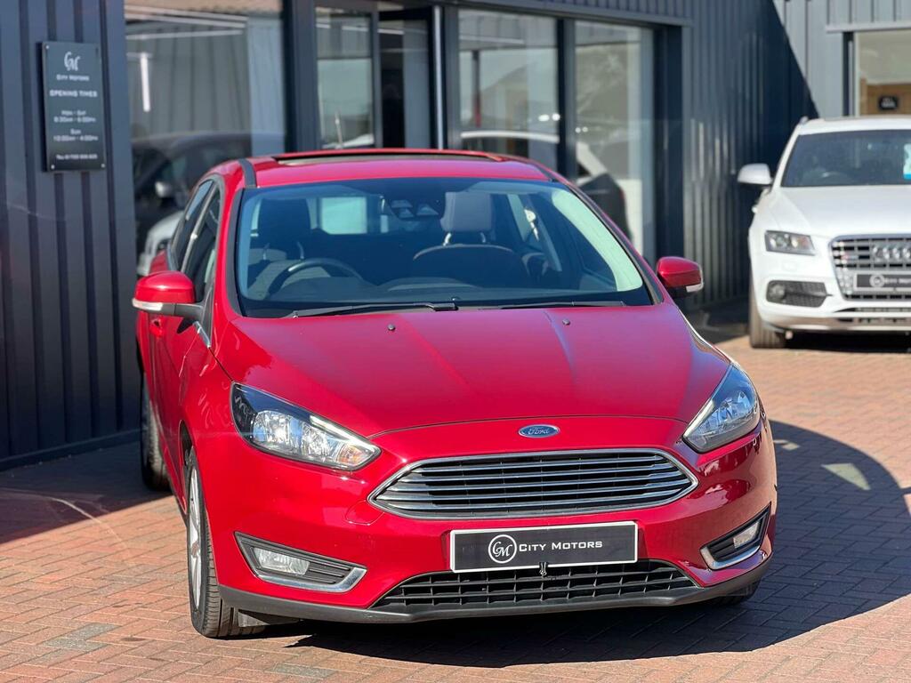 Ford Focus 1.5 Tdci Titanium Euro 6 Ss  Red #5