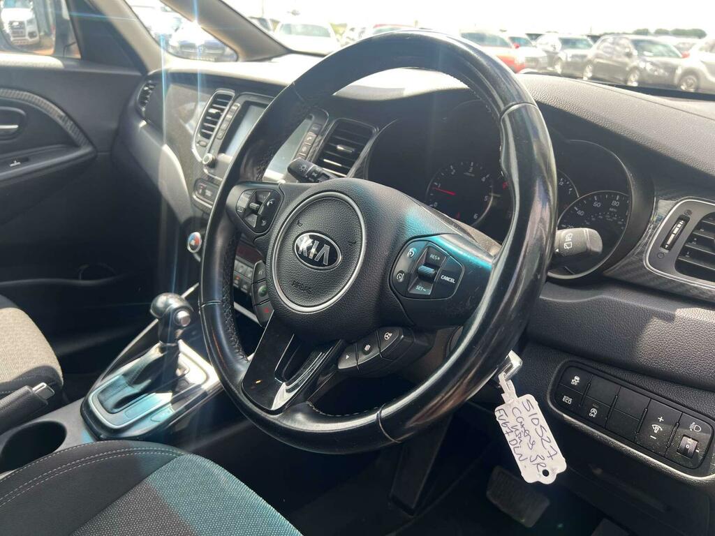 Kia Carens 2 White #5