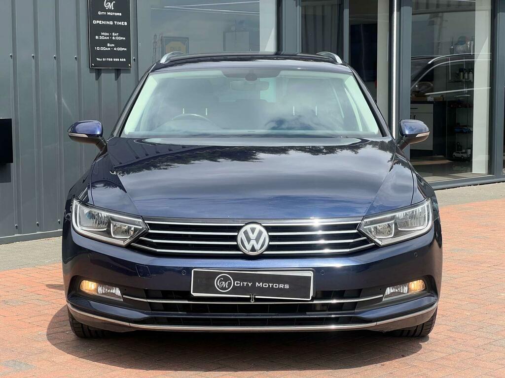 Volkswagen Passat Gt Blue #3