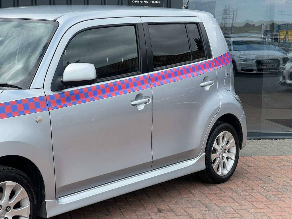 Daihatsu Materia 1.5 Silver #2