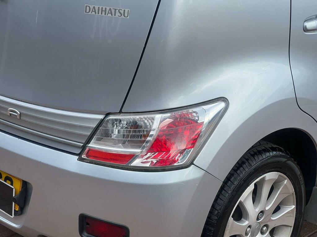Daihatsu Materia 1.5 Silver #7