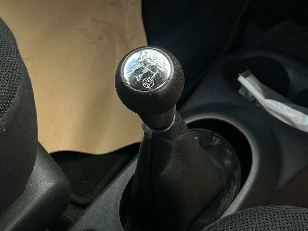 Daihatsu Materia 1.5 Silver #16