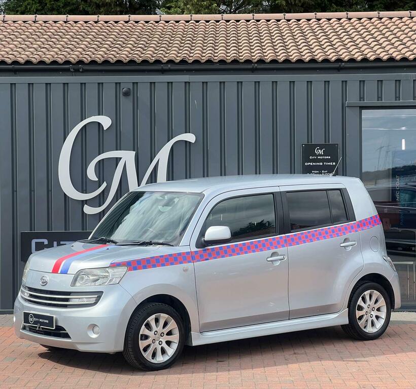 Daihatsu Materia 1.5 Silver #1