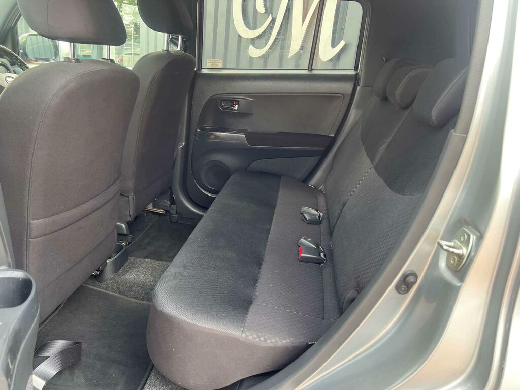 Daihatsu Materia 1.5 Silver #24