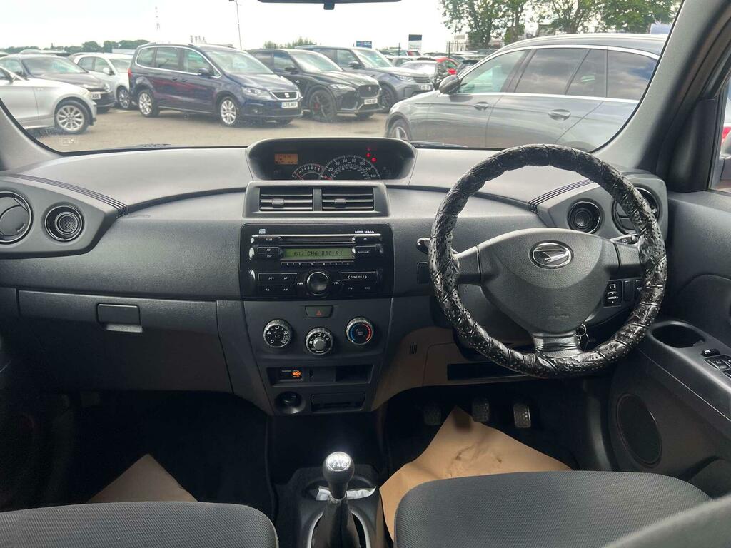Daihatsu Materia 1.5 Silver #35