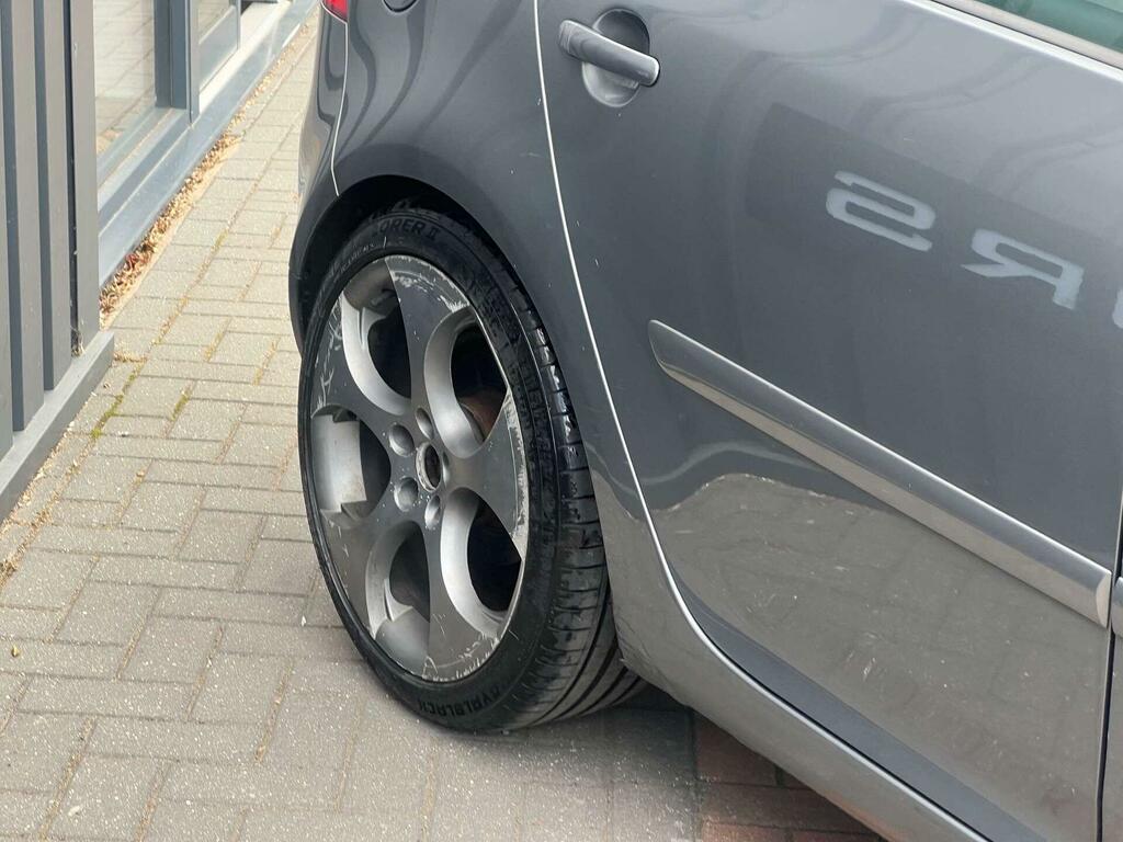Volkswagen Golf 1.9 Tdi Se Dsg Silver #33