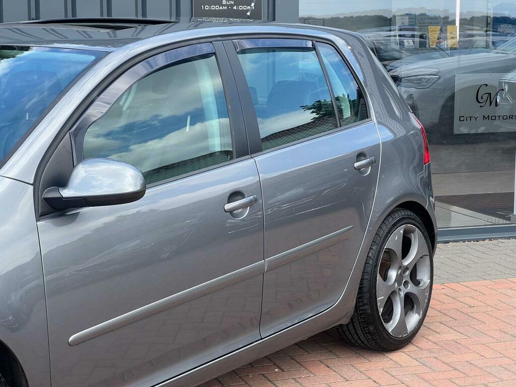Volkswagen Golf 1.9 Tdi Se Dsg Silver #3