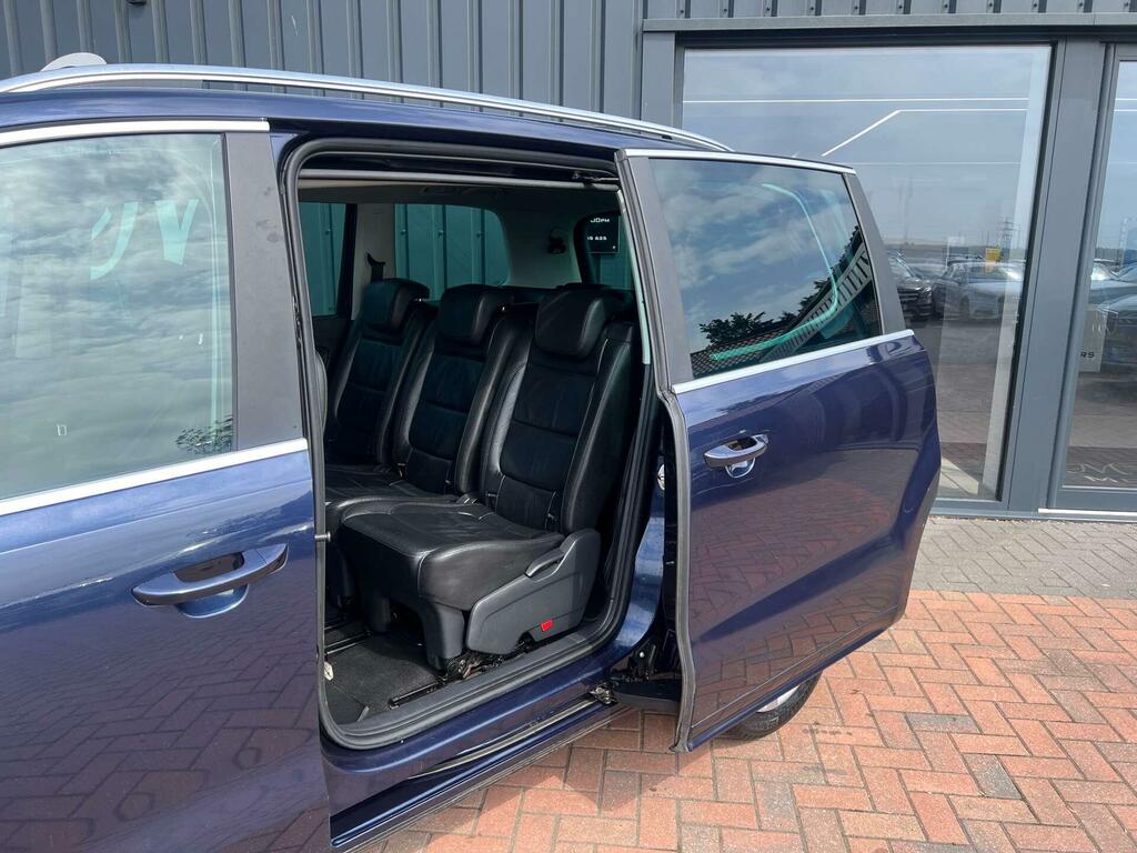 Seat Alhambra Connect Tdi Red #13