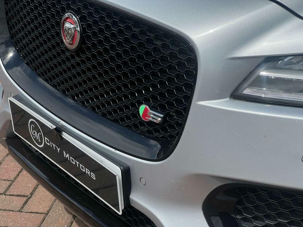 Jaguar F-Pace S Silver #2