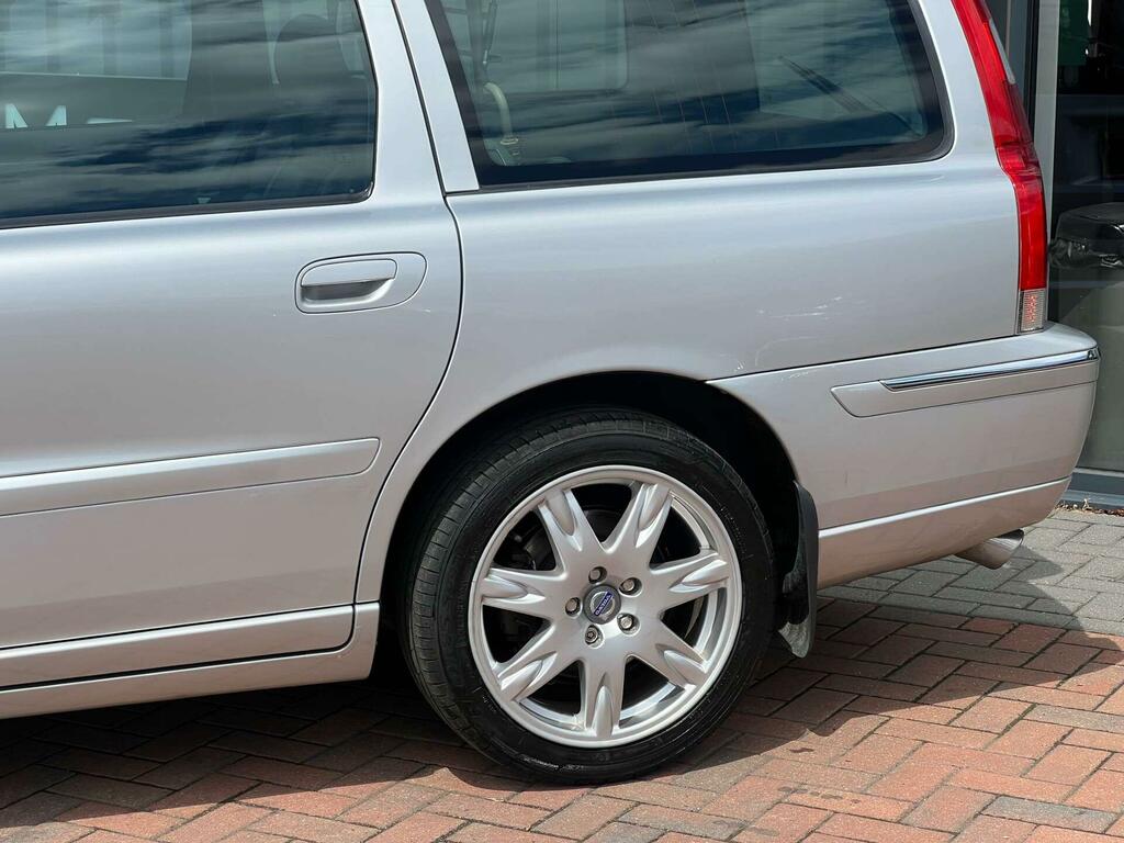 Volvo V70 2.4 D Sport Special Edition 2007 Grey #36