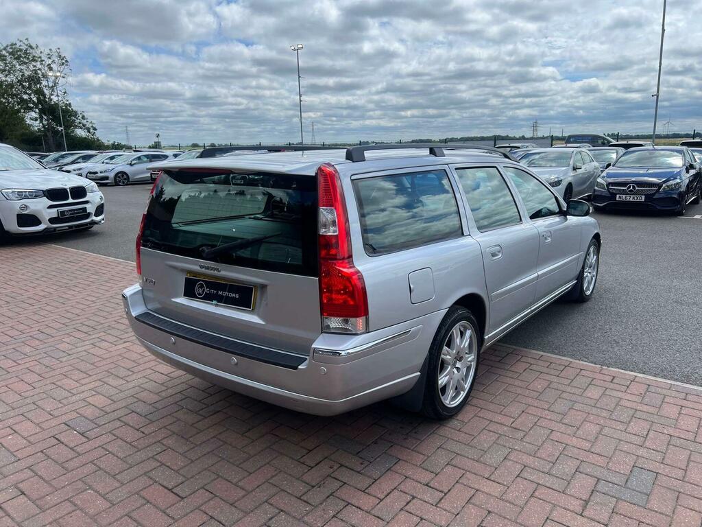 Volvo V70 Se Lux Silver #6