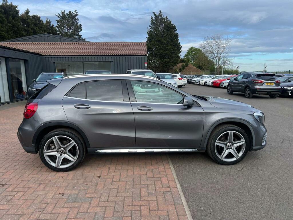 Mercedes-Benz GLA Class Amg Line Grey #5