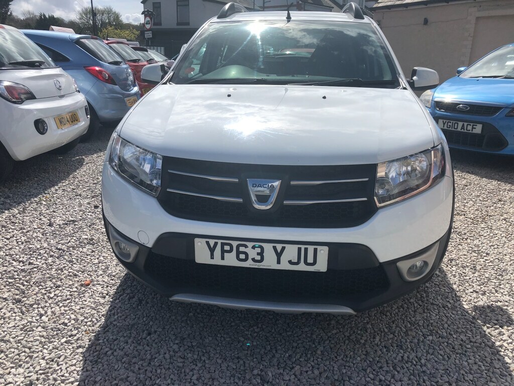 Dacia Sandero Stepway 0.9 Tce Laureate White #2