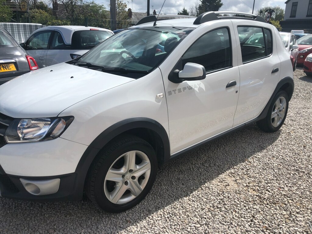 Dacia Sandero Stepway 0.9 Tce Laureate White #3
