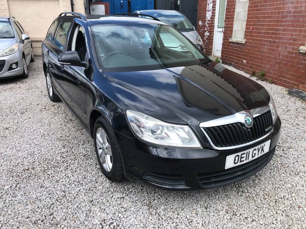 Skoda Octavia 1.6 Tdi Cr Greenline II Black #2