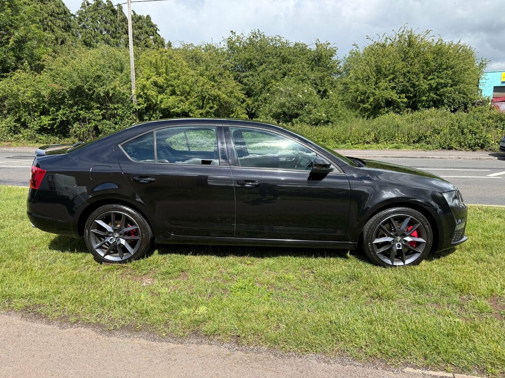 Skoda Octavia 2.0 Tfsi Vrs Hatchback Euro 6 S Black #3