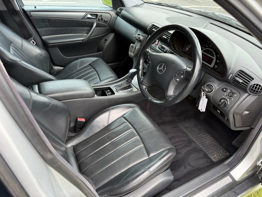 Mercedes-Benz C Class C180 Kompressor Elegance Se Blue #8