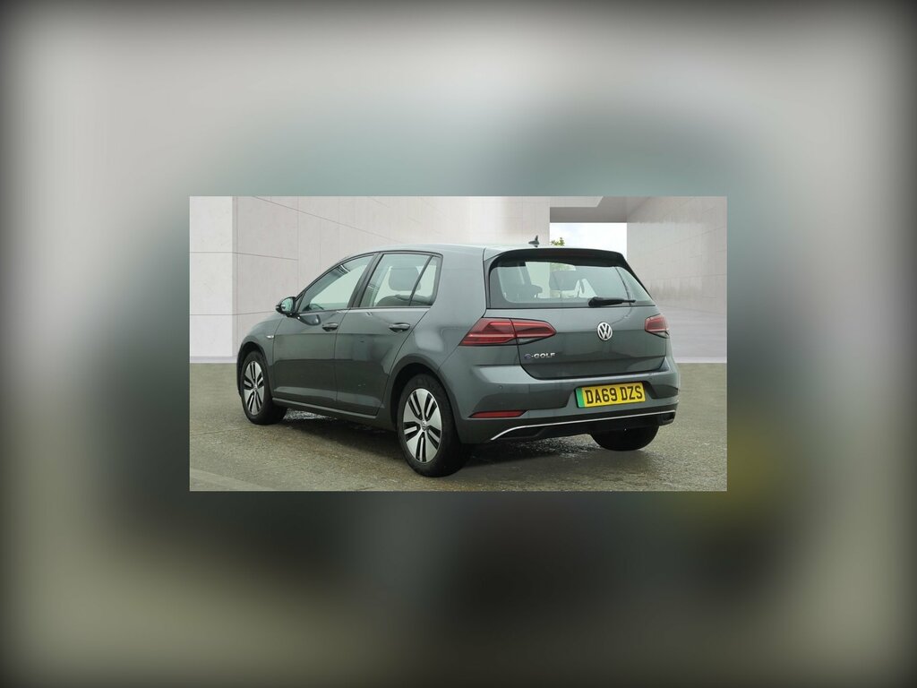Volkswagen e-Golf 35.8Kwh E-golf Hatchback 136 Ps Grey #2