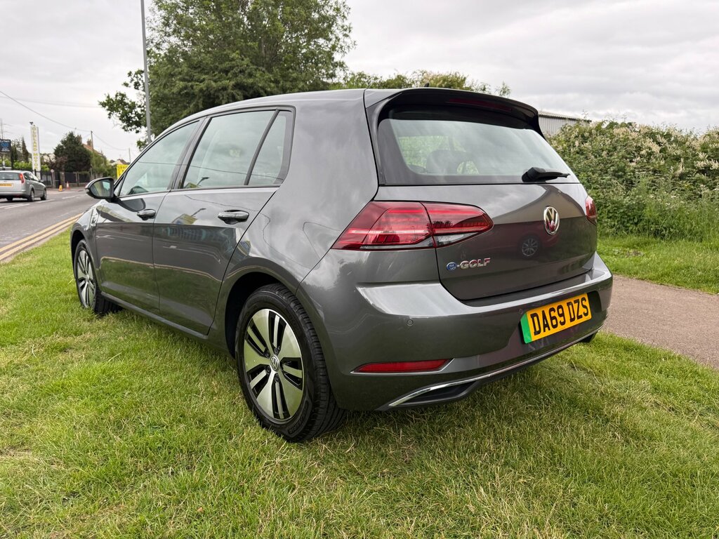 Volkswagen e-Golf 35.8Kwh E-golf Hatchback 136 Ps Grey #5