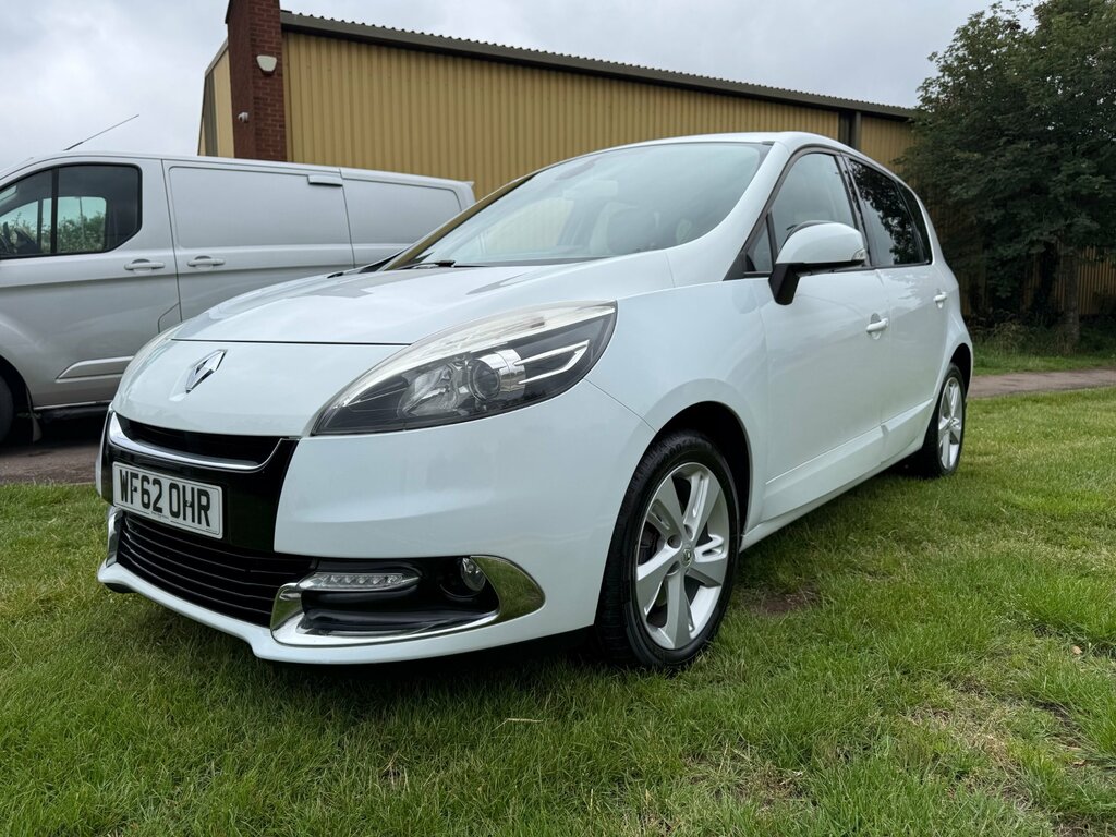Renault Scenic 1.5 Dci Dynamique Tomtom Mpv Edc Euro 5 White