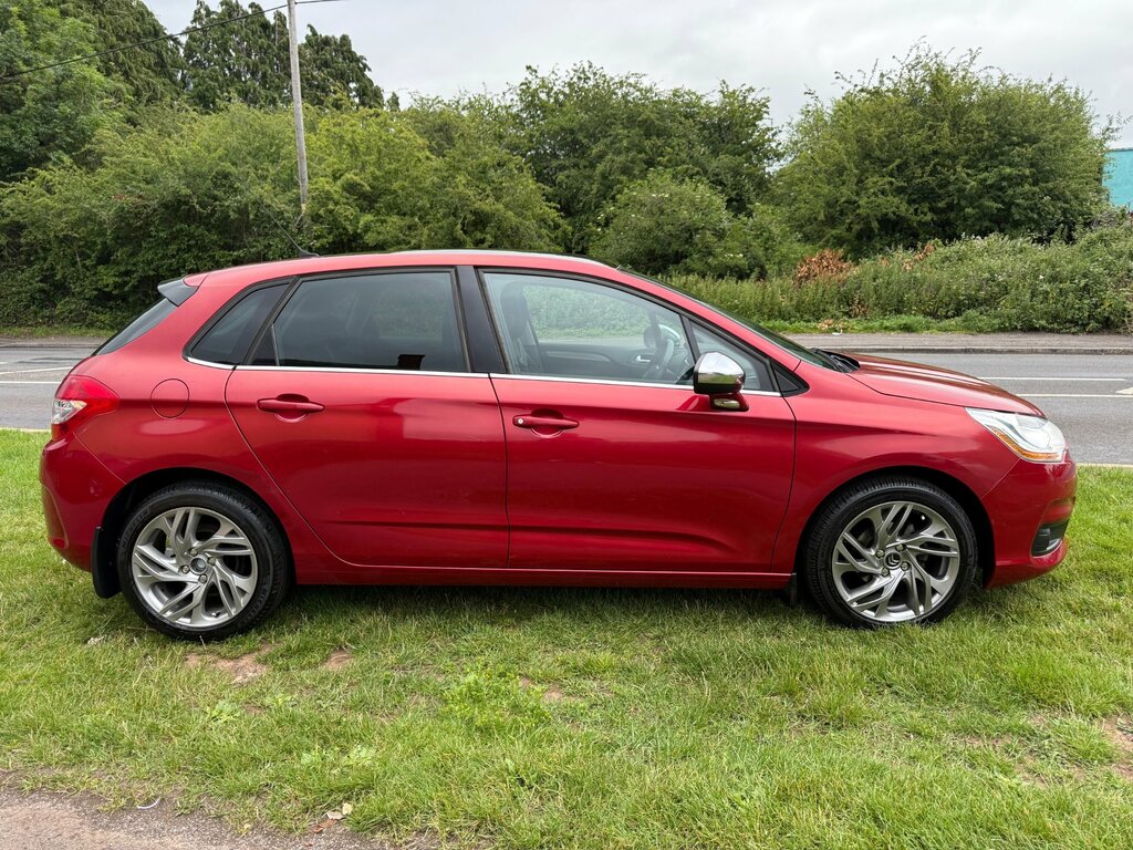 Citroen C4 1.6 Hdi 16V Selection Hatchback Red #3