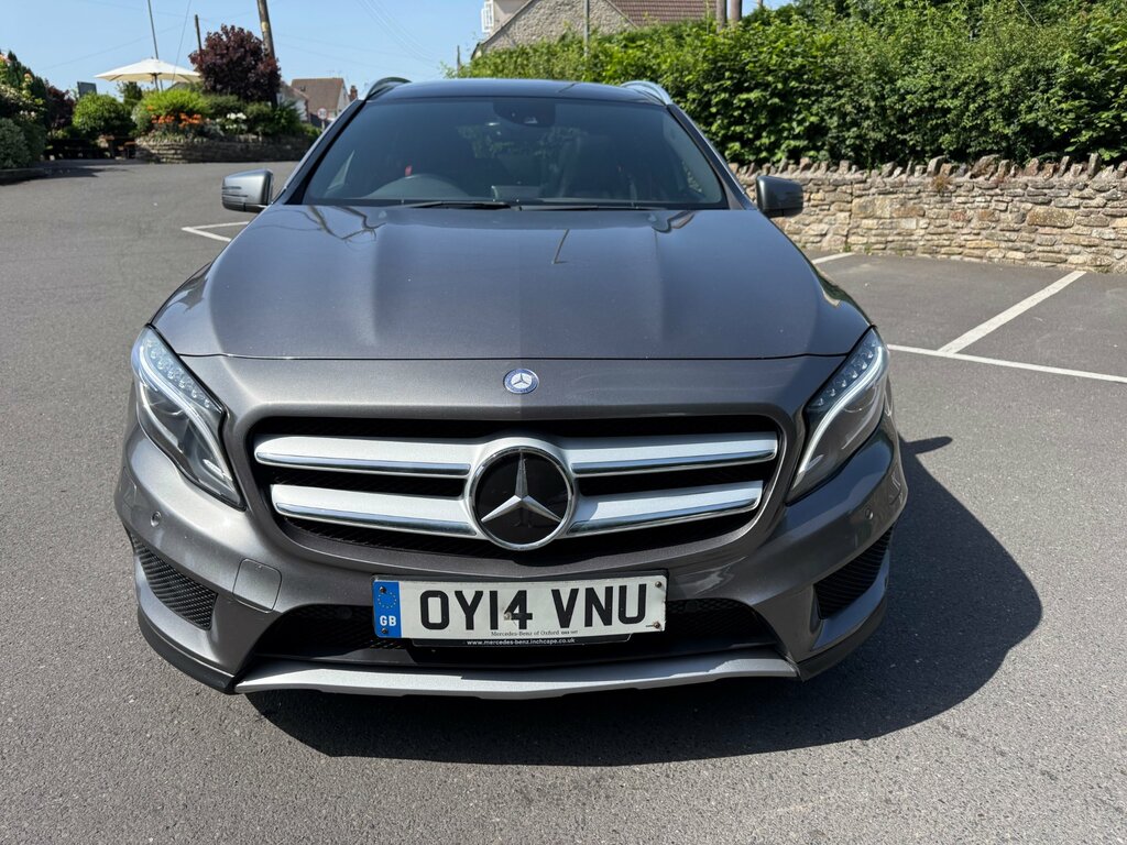 Mercedes-Benz GLA Class Gla220 Amg Line Premiumcdi 4Matic Silver #6