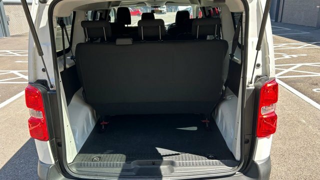 Toyota Proace Verso Medium Mpv 6Dr White #6