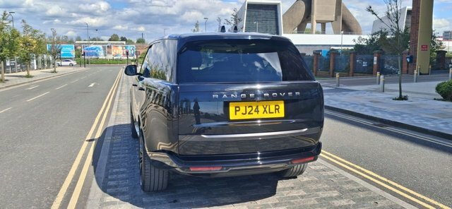Land Rover Range Rover D300 Mhev Hse Suv Black #4