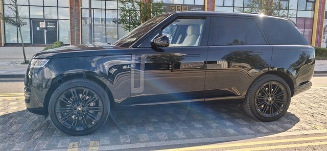 Land Rover Range Rover Hse Black #16